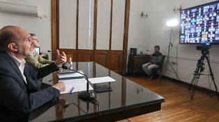 Perotti encabezará una videoconferencia con intendentes 