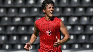 Michael Hoyos estuvo como centrodelantero en el último ensayo de Newells en el Coloso y conformó el ataque con Facundo Guch.&nbsp;