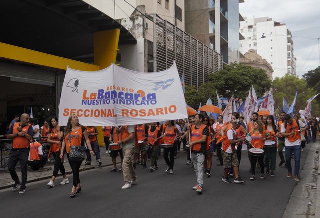 Paritaria. La Bancaria logró una nueva recomposición salarial.