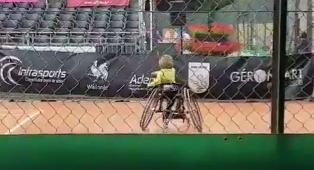 El video. El hijo del entrenador del número uno del tenis adaptado emocionó en las redes.