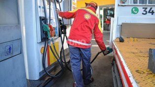 Combustibles más caros en la ciudad: los precios de nafta y gasoil tras la suba de todas las petroleras