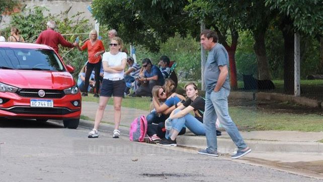 La policía suspendió la búsqueda de Fiorella en el arroyo Antoñico