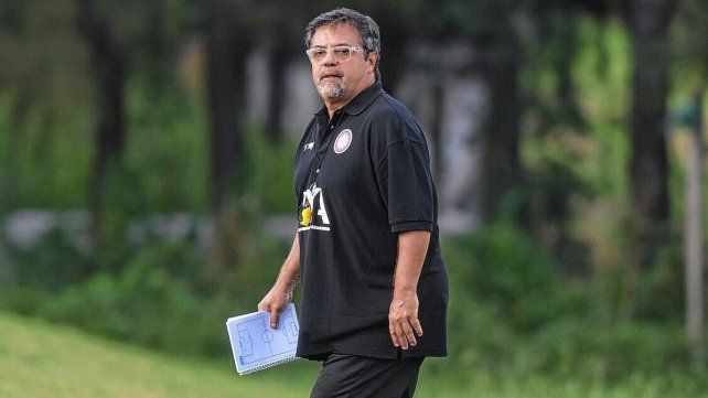 Caruso Lombardi dejó de ser el entrenador de Miramar Misiones de Uruguay.