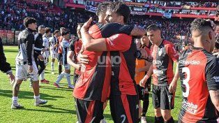 Pasaron de estar relegados a ser titulares en Colón de la mano de Iván Delfino