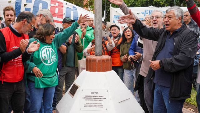Los gremios comenzaron la jornada de conmemoración en Buenos Aires y pasaje Storni.