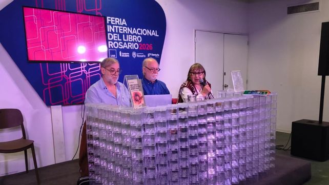 El sociólogo Oscar Martínez presentó en la Feria del Libro de Rosario su nuevo trabajo: Cambio tecnológico