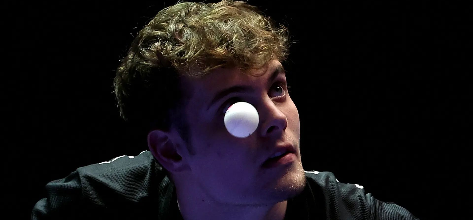 El polaco Milosz Redzimski en acción durante un partido del Campeonato Mundial de Tenis de Mesa por Equipos de la ITTF, Busan, Corea del Sur. Fotografía: Kim Hong-Ji/Reuters El polaco Milosz Redzimski en acción durante un partido del Campeonato Mundial de Tenis de Mesa por Equipos de la ITTF, Busan, Corea del Sur. Fotografía: Kim Hong-Ji/Reuters