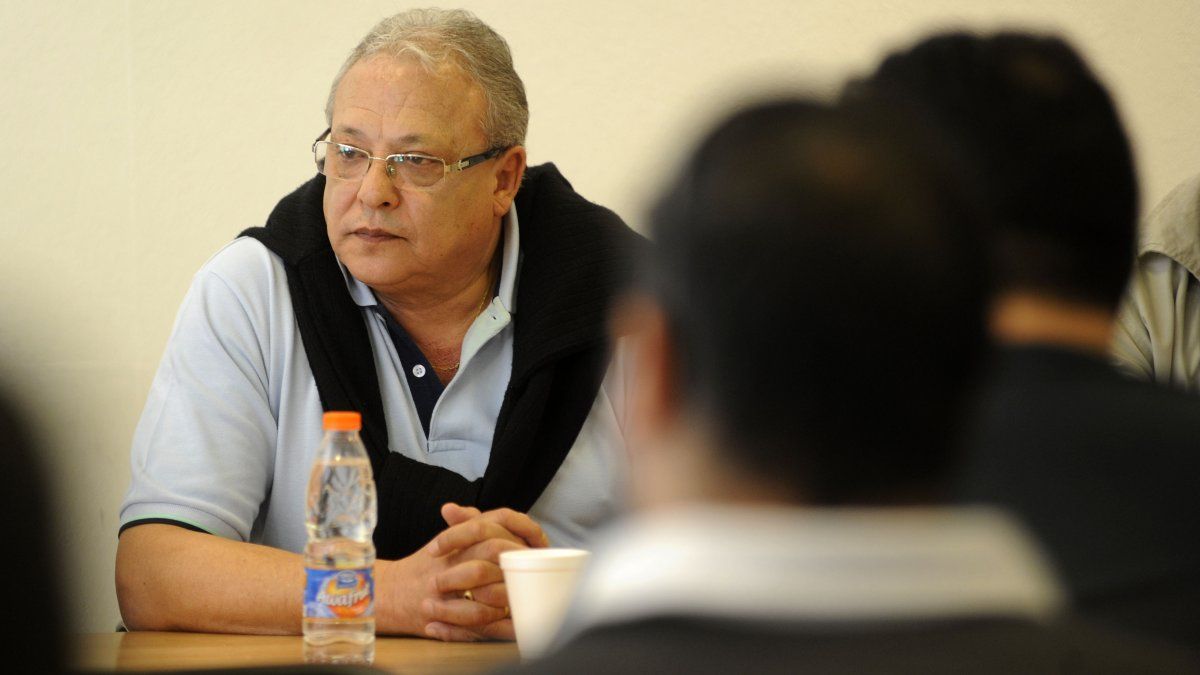 Acusan al histórico secretario general del sindicato de taxistas por contratar a Los Monos para aprietes a tiros