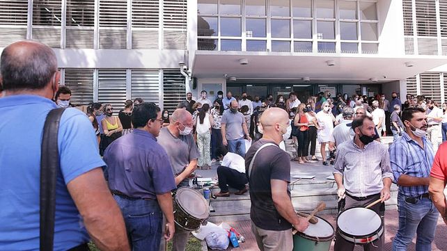 AJER pide derogar la Ley de Emergencia y recomposición salarial