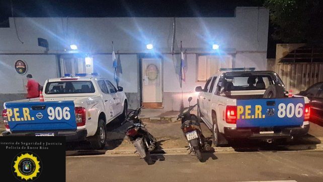 Dos motochorros abordaron a un hombre y le robaron su motocicleta en Paraná. Sin embargo
