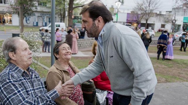 Con la puesta en valor de la plazoleta Vucetich, avanza la iluminación led en la ciudad