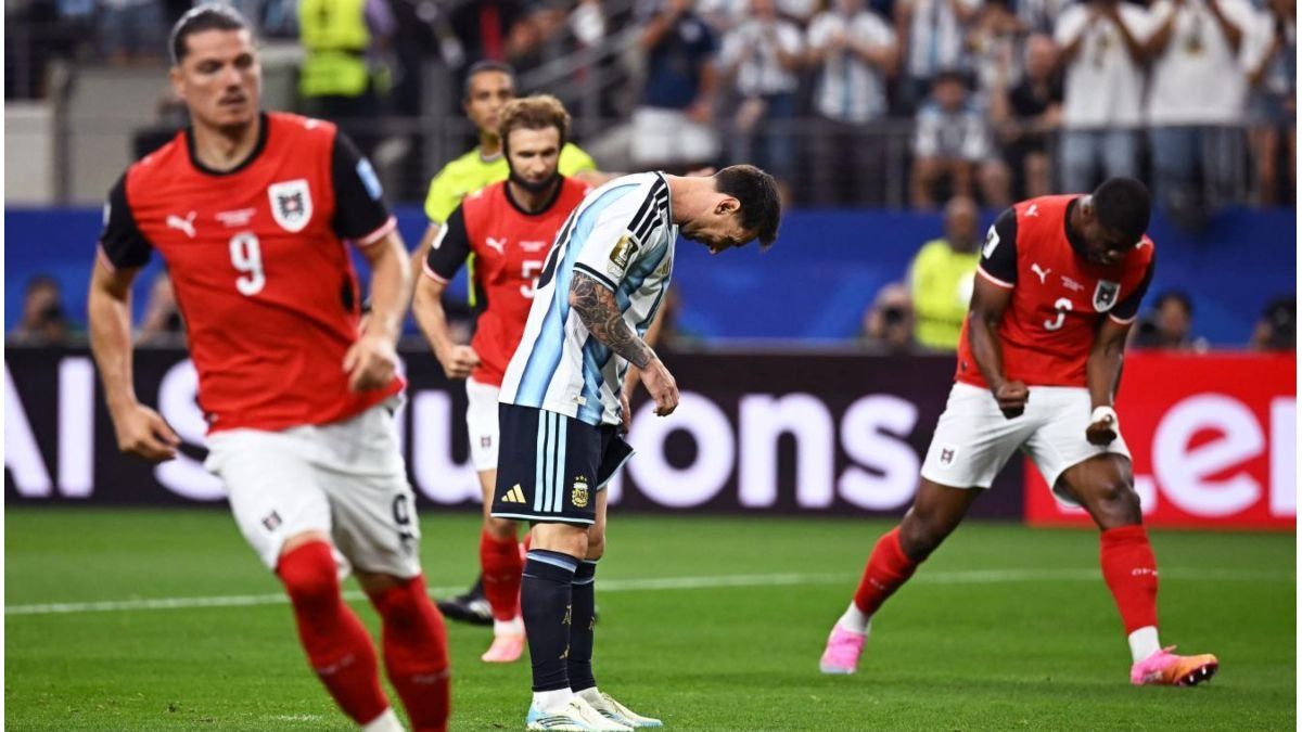 La Selección Argentina ya juega buscando su pasaje a los 16avos de final del Mundial 2026