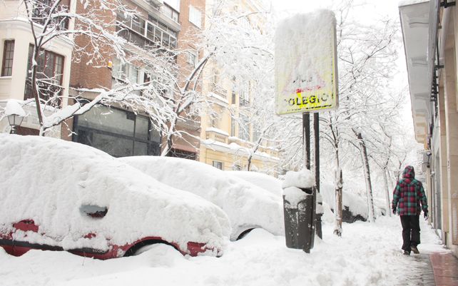 Madrid se paraliza tras la histórica nevada