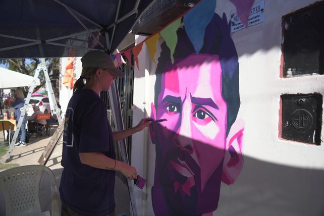 El barrio donde nació Lionel Messi se transforma en un museo a cielo abierto