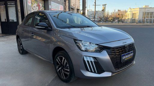 Denunciaron por estafas a la agencia de autos con 100 entregas de vehículos pendientes