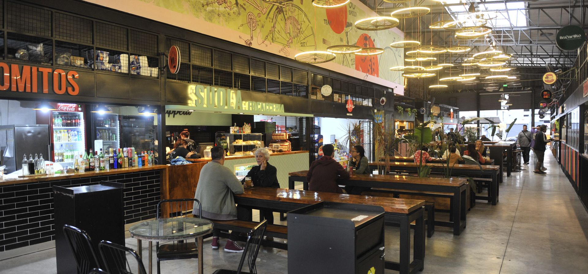 Los patios gastronómicos son la nueva tendencia en Rosario