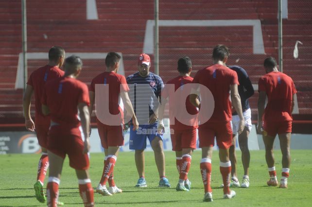 El Unión de Juan Pablo Pumpido buscará dejar atrás la derrota en el Clásico santafesino ante Colón.