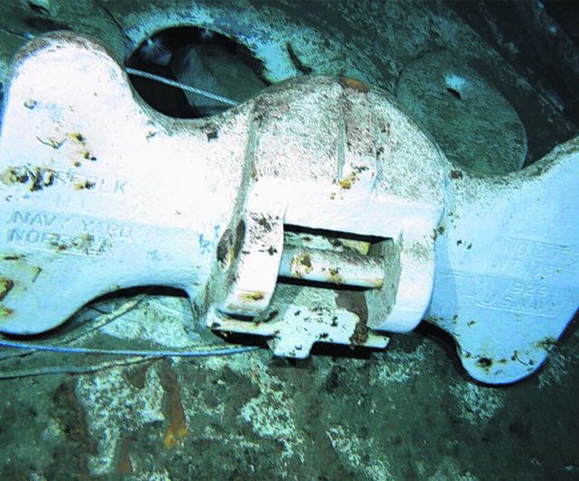 ancla. A 5.500 metros de profundidad se ubicaron restos de la nave.