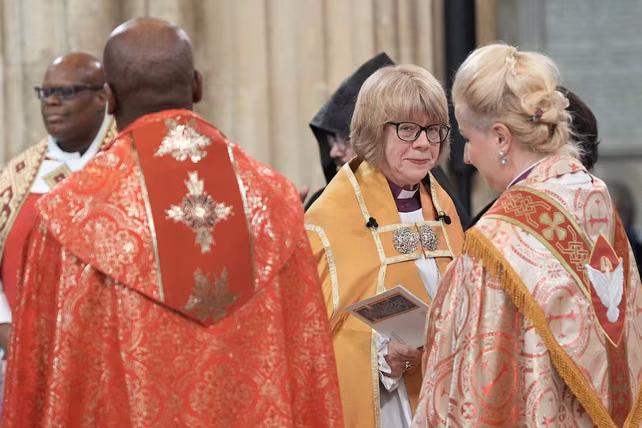 Por primera vez en 500 años, una mujer es arzobispo de Canterbury y lidera la Iglesia de Inglaterra