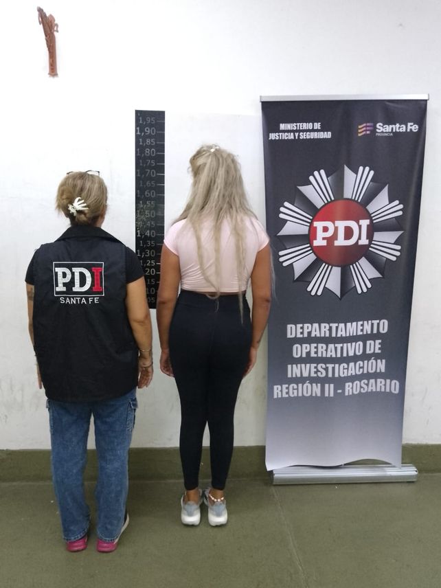Brenda Aldana B. fue detenida por la PDI en un allanamiento realizado en Valparaíso al 2700. Este viernes será imputada en principio por el delito de estafa