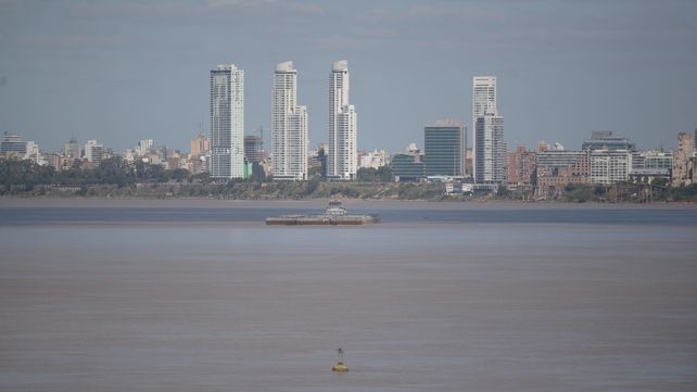 En pleno siglo XXI los inodoros de Rosario siguen conectados directamente al río