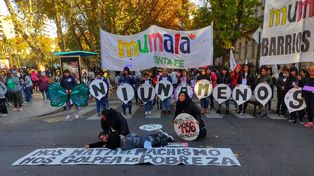 La agrupación Mumalá objetó la gestión de Omar Perotti y pidió al gobernador electo que reconozca las conquistas logradas por los movimientos de mujeres y disidencias.