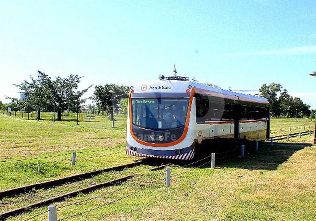 El Tren Urbano comenzó a funcionar de manera promocional