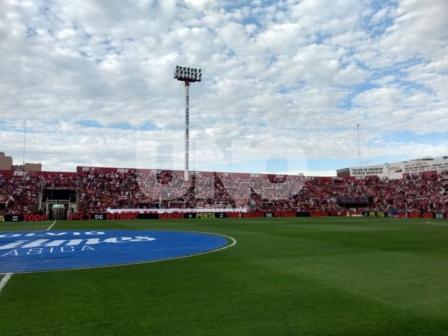 Así está el 15 de Abril a pocos minutos de arrancar el Clásico Santafesino