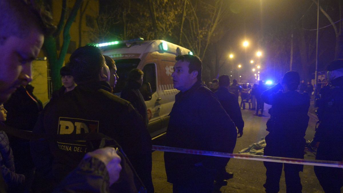 Un chico que iba en bicicleta fue atropellado por un auto y murió en el ...
