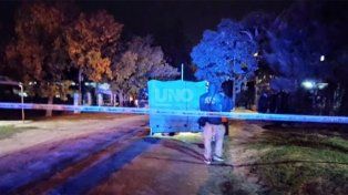 Un policía de 22 años disparó su arma y mató a otro hombre de 21. Luego salió corriendo del lugar y se suicidó