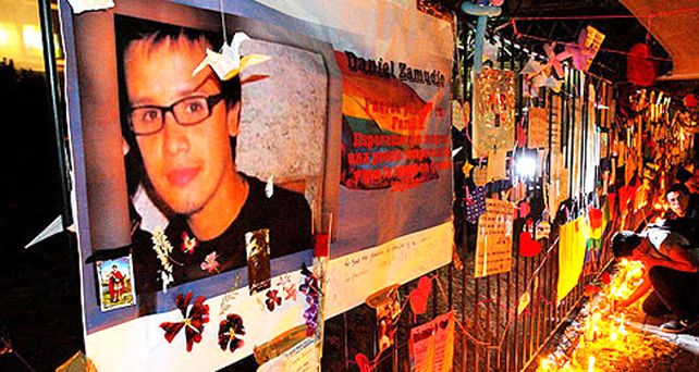 Muri&oacute; el joven homosexual que fue torturado por neonazis en Chile