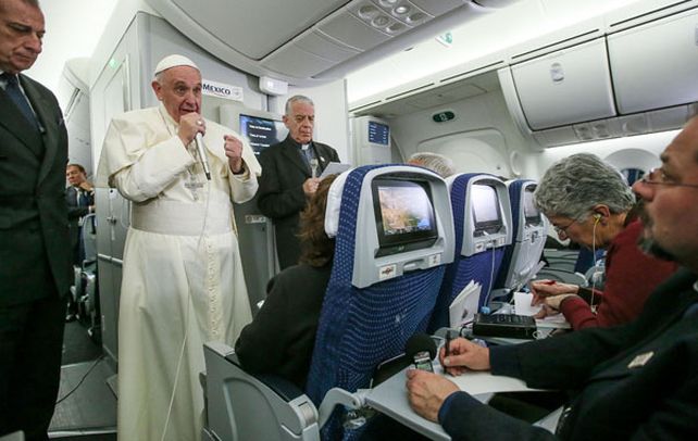 Francisco. El Papa habló en el vuelo de regreso de México a Roma.