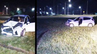 El conductor de un automóvil que circulaba por el Acceso Norte de Paraná despistó al doblar hacia calle Maya