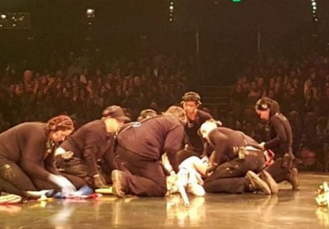 Un acróbata del Cirque du Soleil cayó al piso en plena función