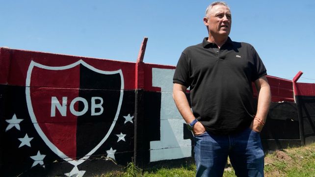 Ricardo Lunari disfruta su tiempo al frente del plantel de primera división de Newell’s. Es el lugar que quería estar y busca más en la Liga Profesional.