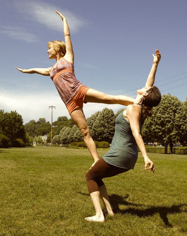 Los 7 beneficios de practicar Acroyoga