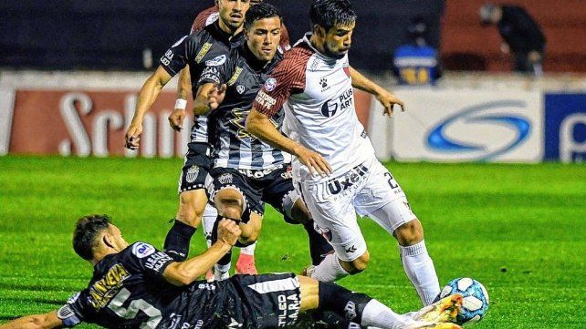 La última vez que Colón jugó ante Estudiantes de Buenos Aires fue por Copa Argentina en 2019.