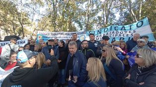Los municipales evalúan un nuevo paro en caso que no avancen las negociaciones.