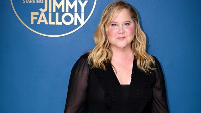 La actriz Amy Schumer tiene síndrome de Cushing. Esta enfermedad produce cara de cortisol&nbsp;