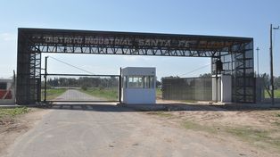 La Presidenta entregó un subsidio para el Area Industrial Los Polígonos