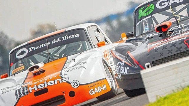 El Nuevo Car Show Santafesino tuvo la Gran carrera del año en San Nicolás.