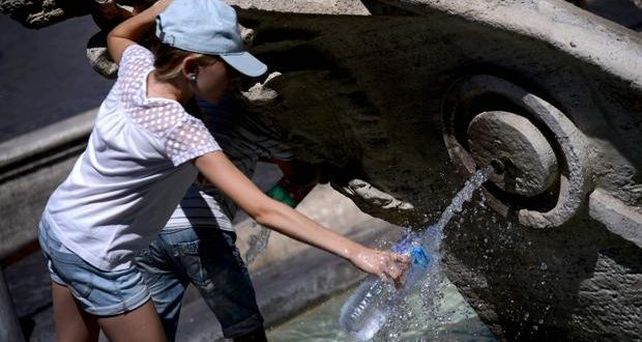 La eterna Roma, la ciudad de las fuentes, ahora se muere de sed