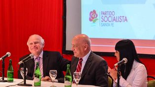 El socialismo se plantó ante la UCR con un mensaje para 2015