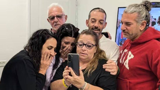 Las primeras imágenes de los argentinos secuestrados por Hamas luego de más de 700 días en cautiverio