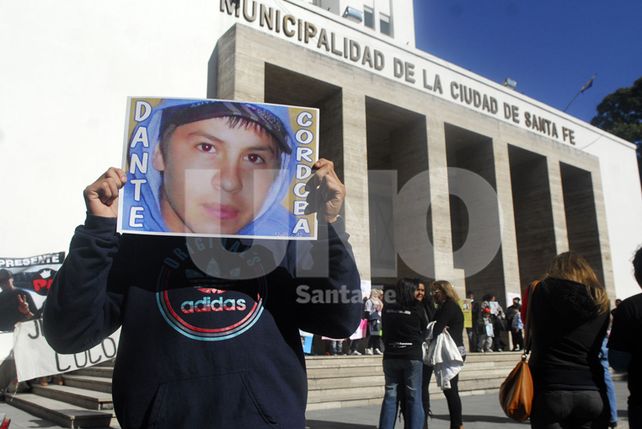 El intendente recibió a familiares de víctimas para evaluar un trabajo conjunto por más seguridad