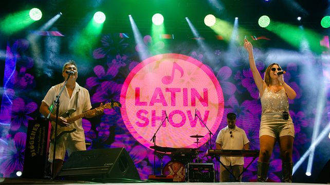Este domingo es la última noche de la Fiesta de la Playa en Concepción del Uruguay y hay expectativa por la presenca de Luck Ra. Anoche brilló La Joaqui&nbsp;