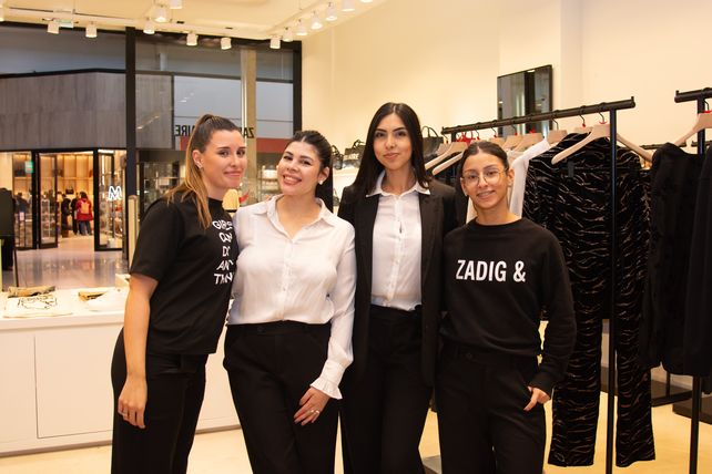Guadalupe Mionnet, Ludmila Godoy, Naiara Cavigioli y Georgina Avellaneda