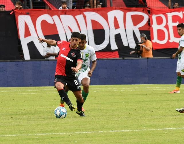 Newells volvió a la victoria para dejar atrás las preocupaciones y las dudas