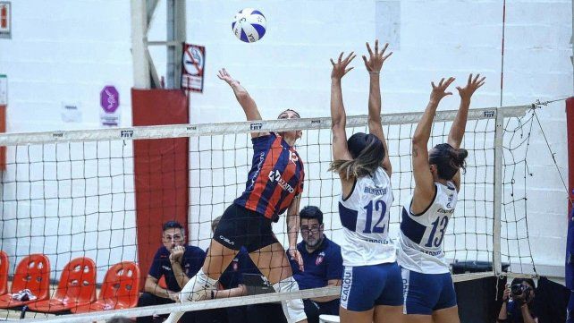 Gimnasia derrotó a San Lorenzo y es el puntero de la Liga Argentina Femenina.