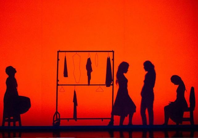 Mixtura. En el filme se relaciona el trabajo con la luz